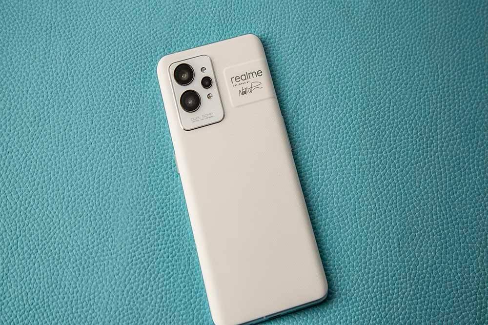 真我GT2 Pro首发评测：为年轻人打造的高端旗舰