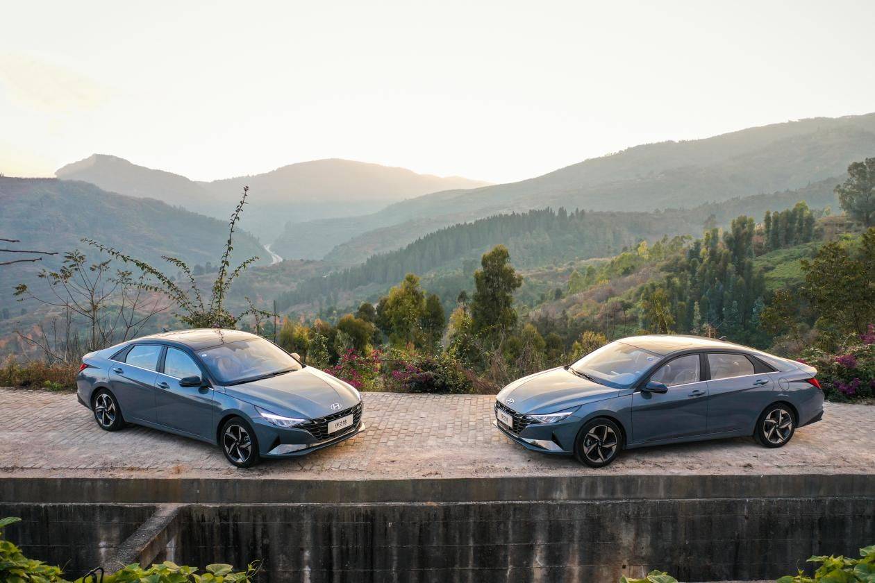 伊兰特和轩逸怎么选 98ea4b5a74c647c3b49c385e9a53354f.jpeg