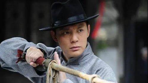 李幼斌|肖战新剧半路杀出，连霸了12天的收视榜，其中这5个配角功不可没