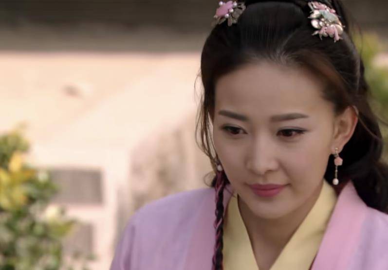 胡湘湘|积压长达8年，潘粤明主演的《啼笑书香》，开播口碑就爆了