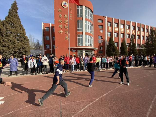 校园动态包头市公园路小学举行冬季三项赛