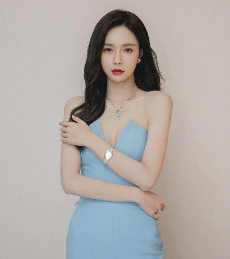 混合皮肤用面霜排行_好用的面霜排行榜:美白补水促进肌肤结构蛋白增生,提升逆龄角度