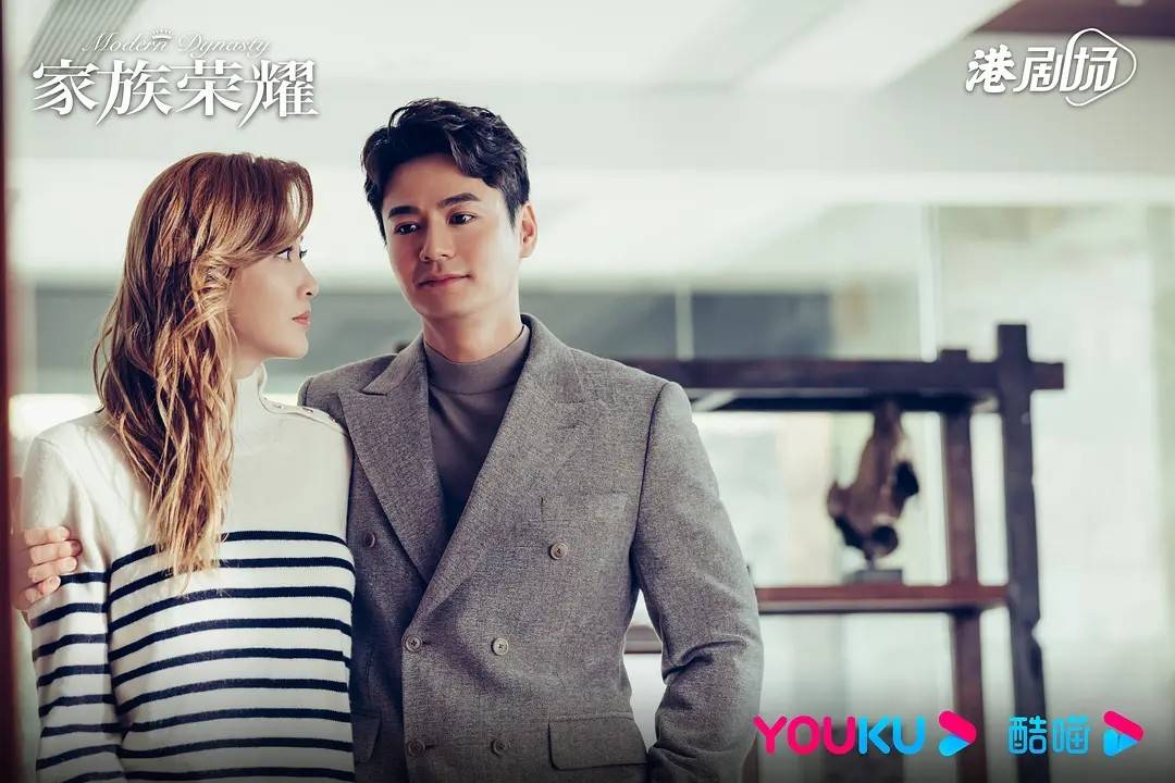 兄弟|狗血遍地、抓马十足：张智霖新剧，让我再次找到追港剧的快乐