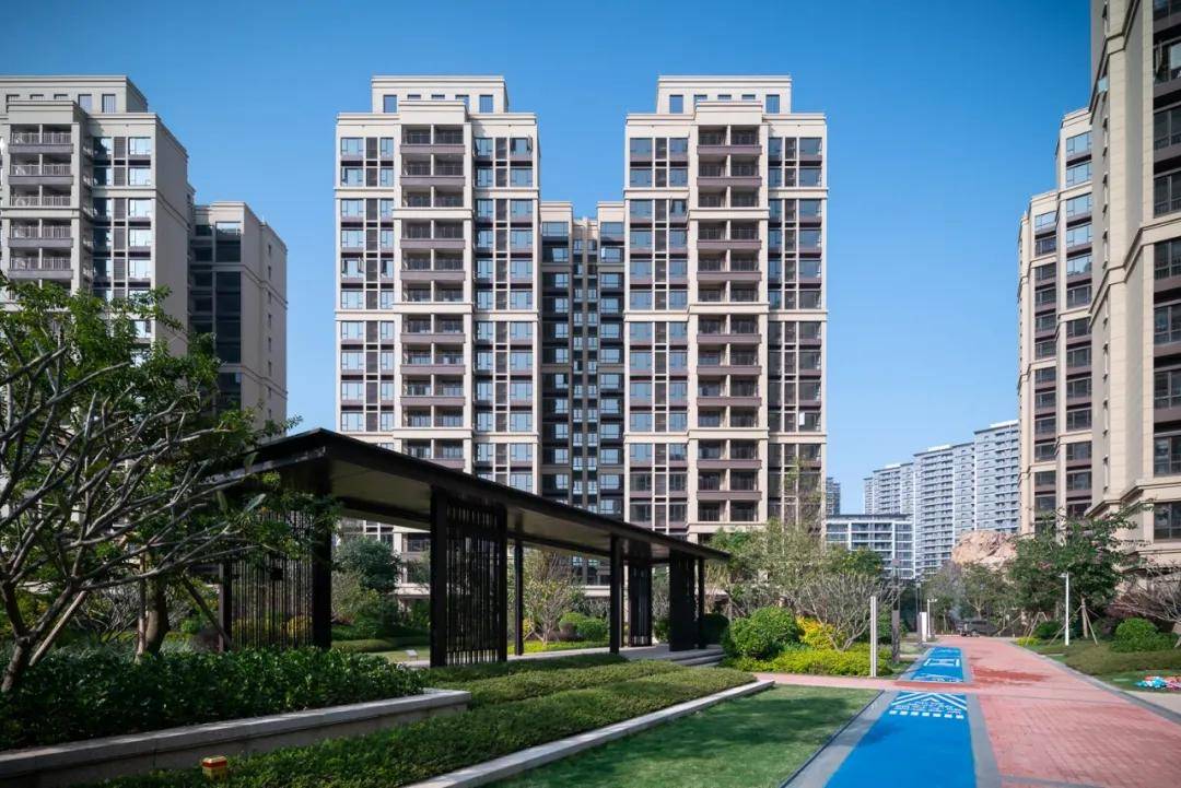 中国奥园全年业绩发布保交付保运营阶段性企稳