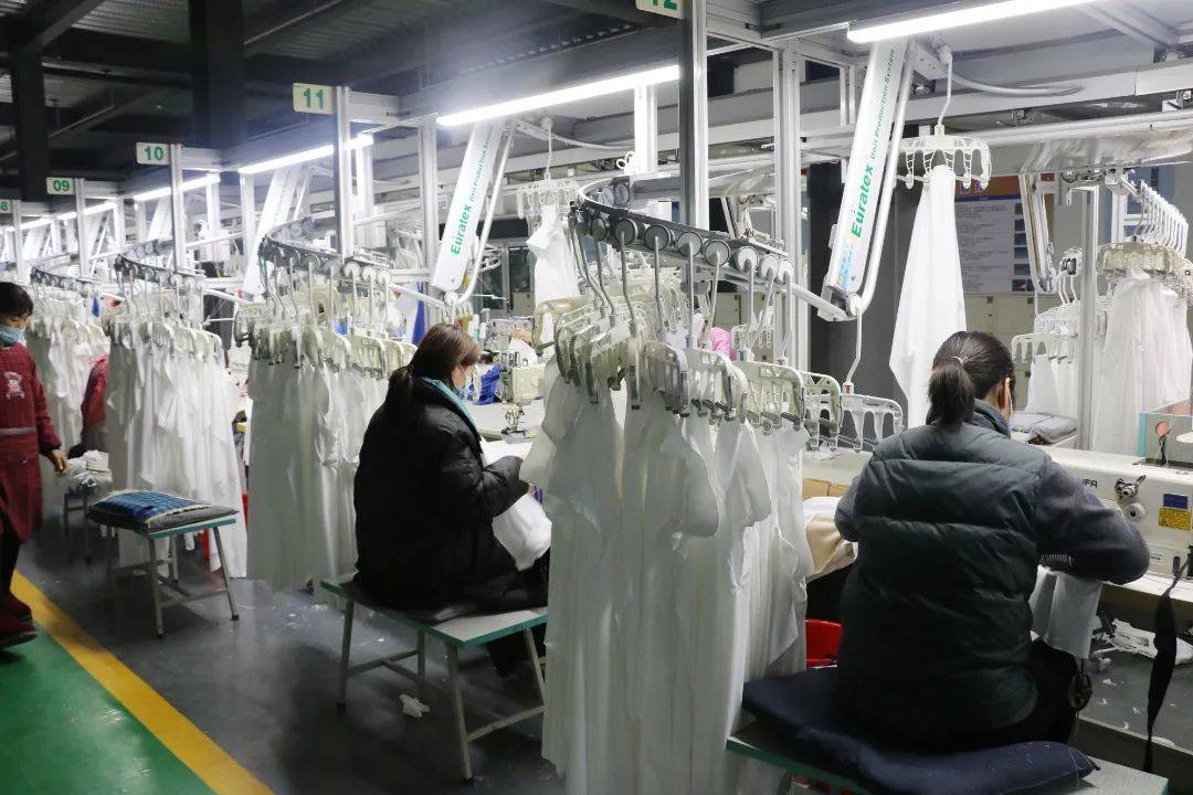 安阳工作服定做:引领行业潮流的新风尚