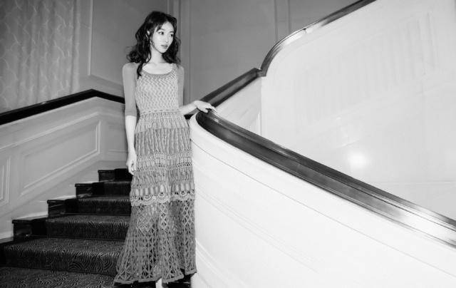 黑色 29岁吴谨言变身“时尚达人”，个性穿搭美出新高度，赶紧学起来吧