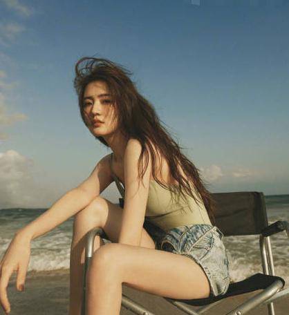 宋轶这3位女明星，应该是很用力在变美吧