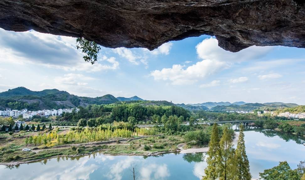 浙江的山有哪些最有名 1b17093a59824e518df92baf562c42ad.jpeg