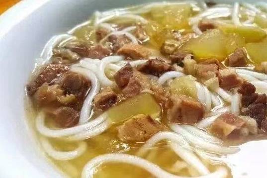 米粉是泡开的还是煮开的 ad97668ffe91457cb4a2e76b9c2d7bf0.jpeg