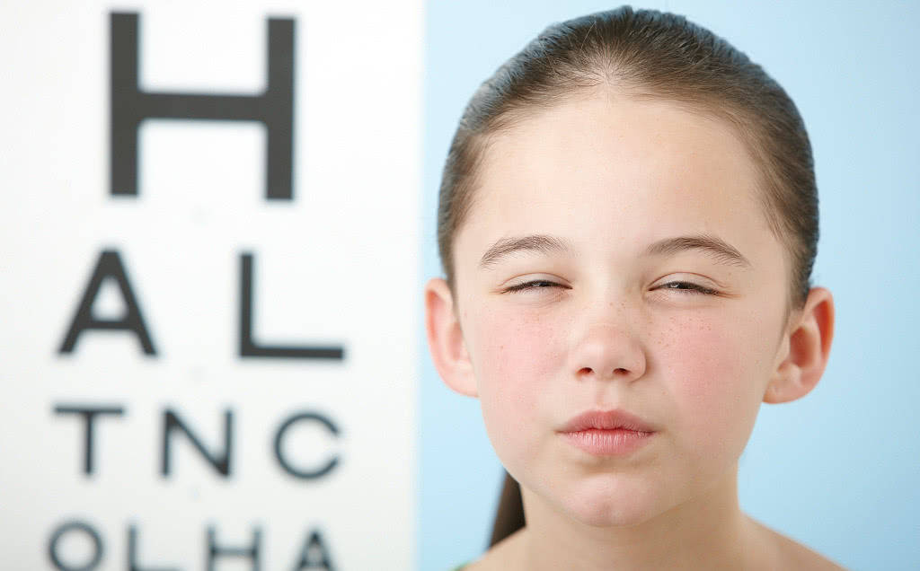 视力_儿童_眼球