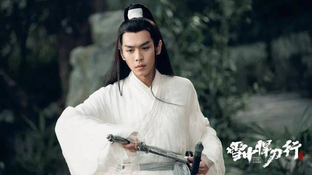 徐凤年|《雪中悍刀行》:大男主光环太耀眼,还有比他更幸运的男人吗?