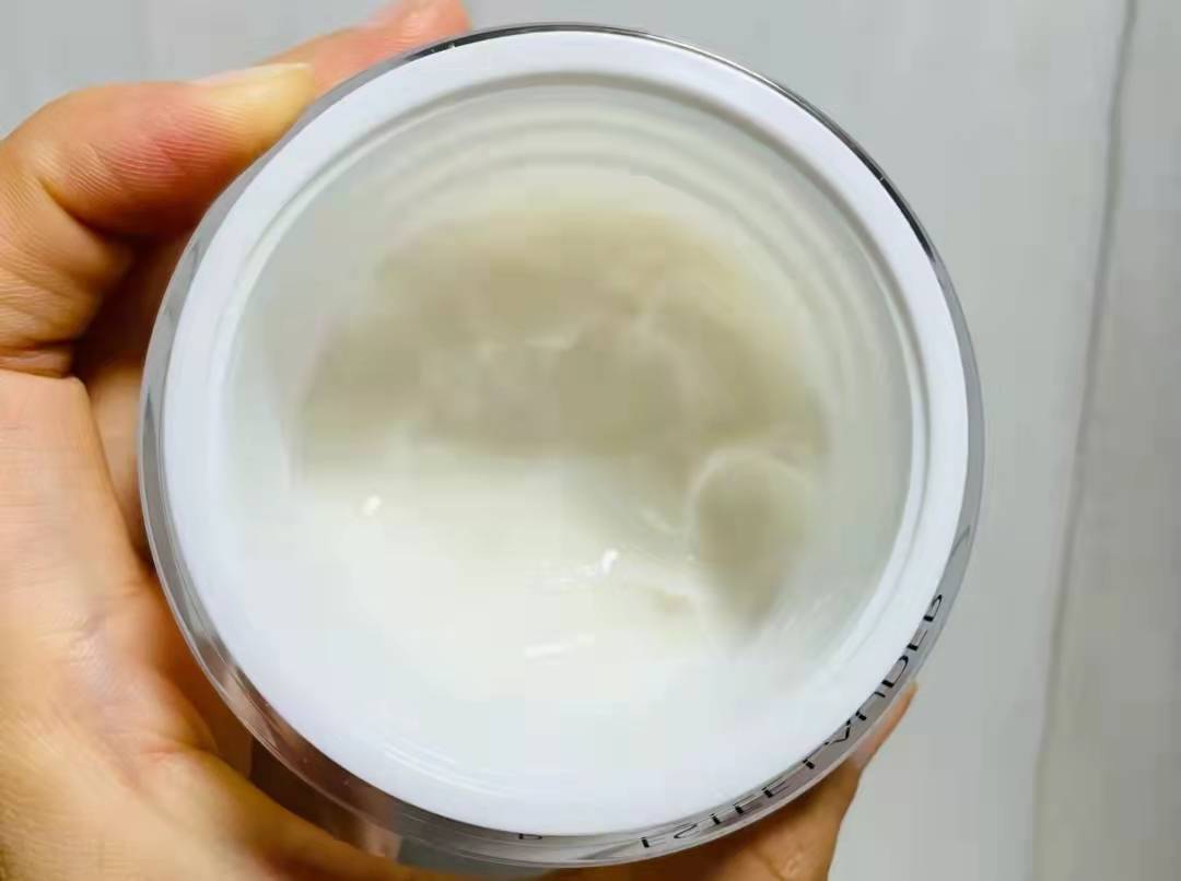 功效今年大牌新品“面霜”中，这四款最值得入手，效果好肤感佳