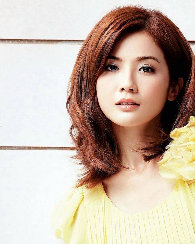 娃娃脸女演员 刘亦菲在赵排名第三 第一是童年女神