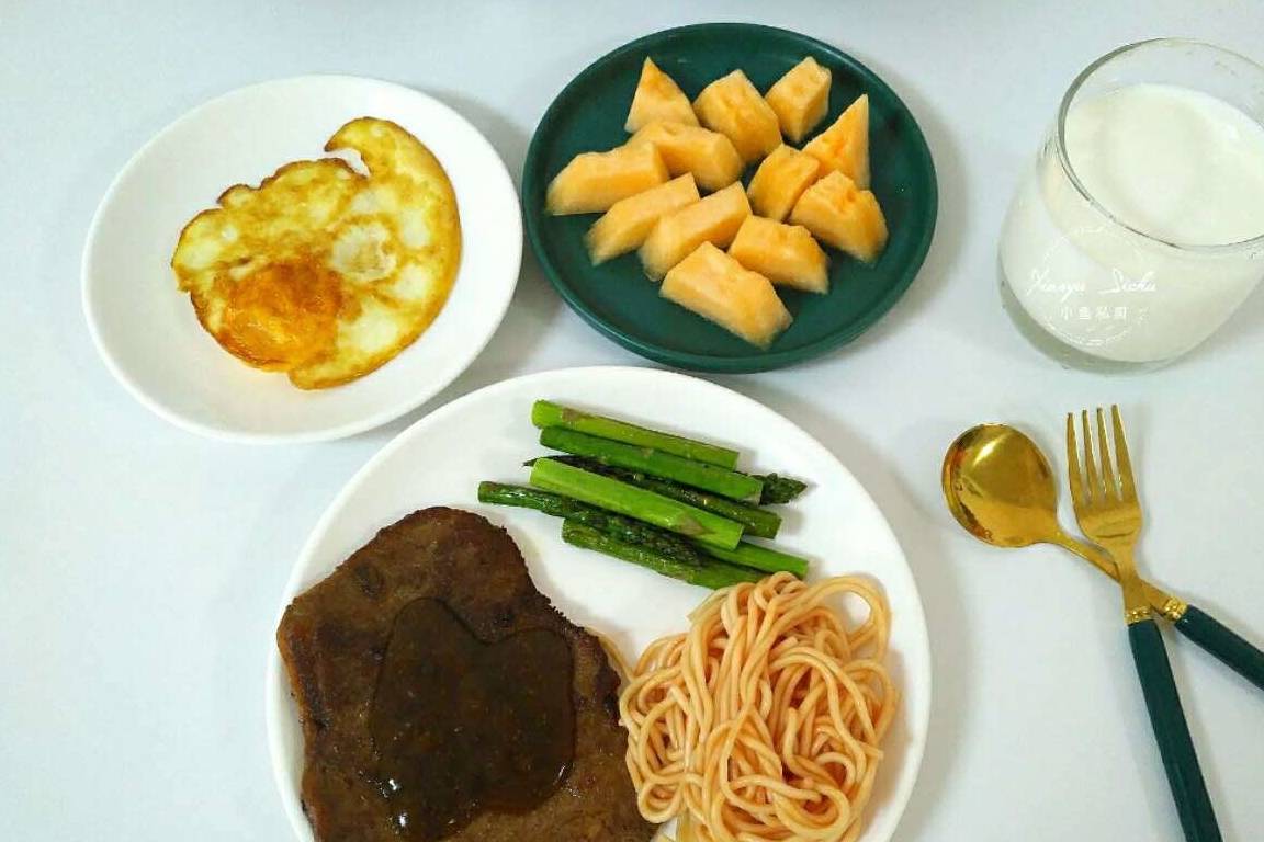 油条|中学生的早餐,一周不重样,简单丰盛,网友:这是亲妈