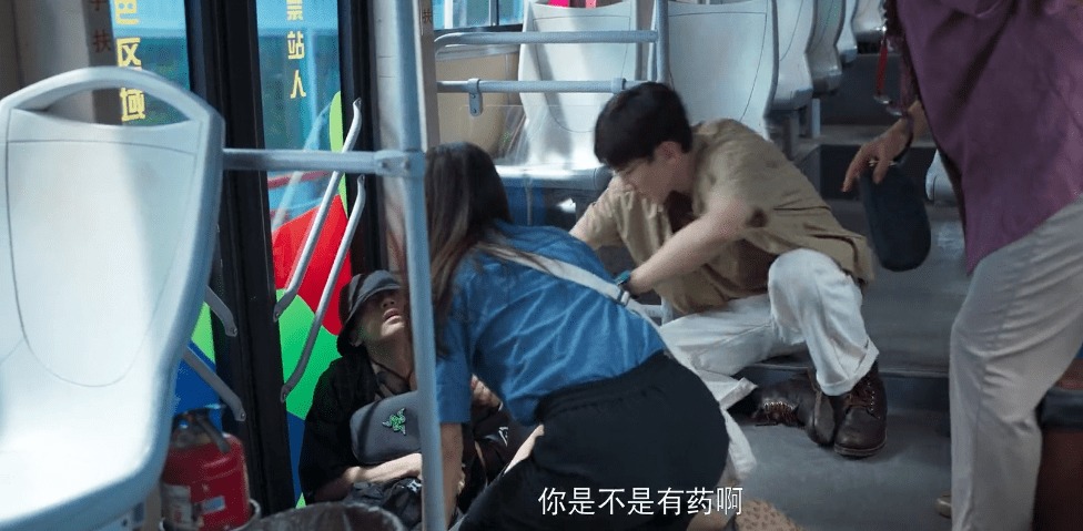 时间|一口气追平《开端》，正午阳光开年爆款来了