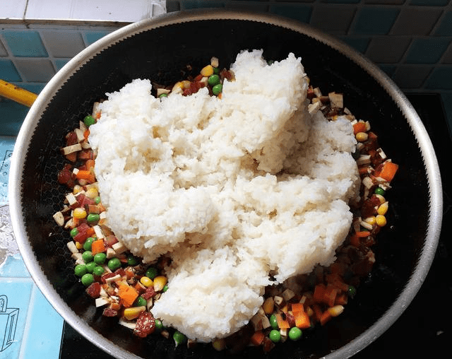 烧麦|冬天早餐不发愁，照这个方子蒸一锅，补血健脾胃，全家一起补透透