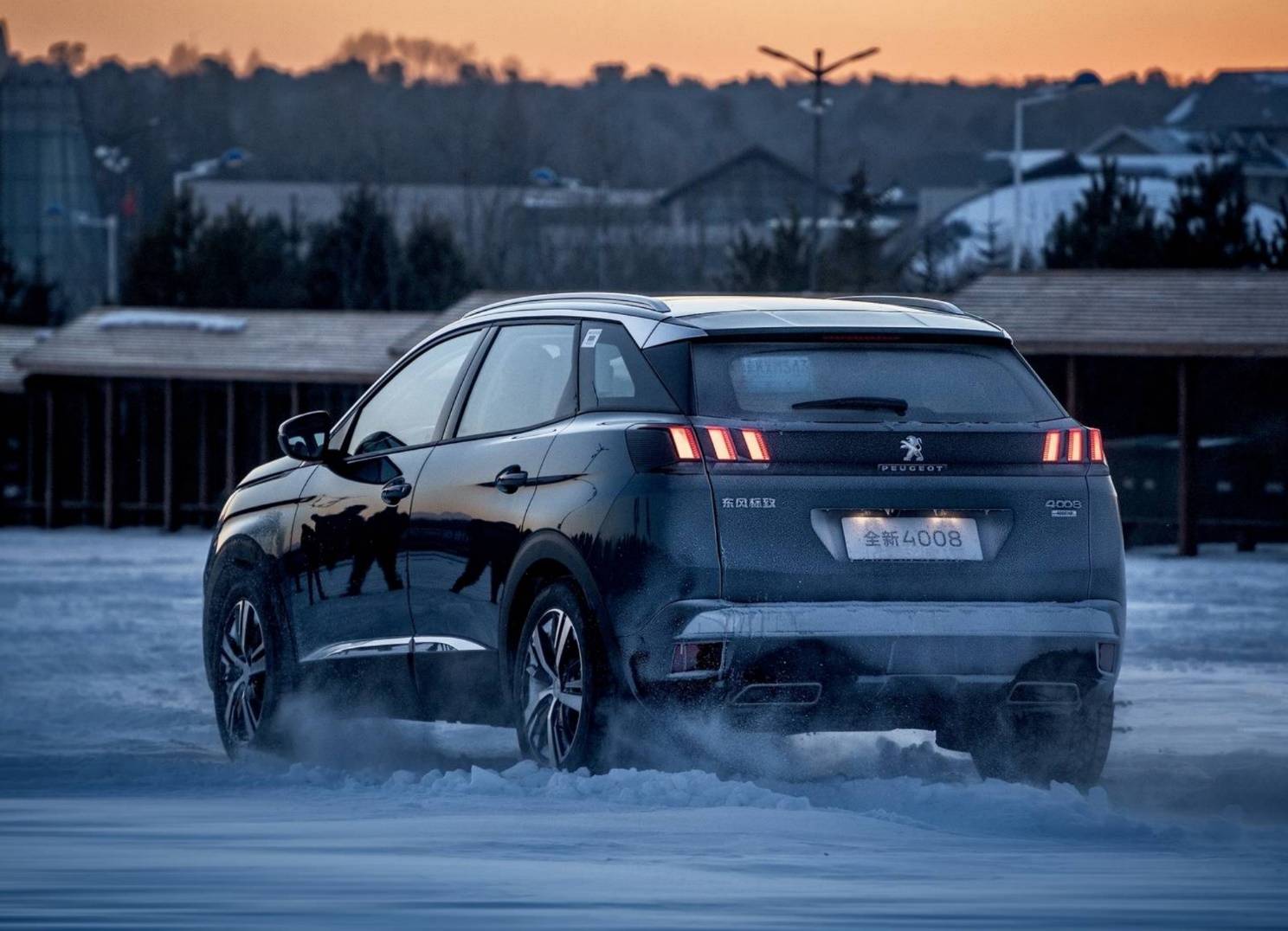 比新势力还懂用户全民公投要啥给啥全新4008创享版5大看点