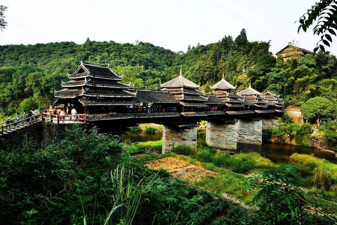 藏在柳州的水上古镇，屹立江心400余年，居民却反对建桥通车