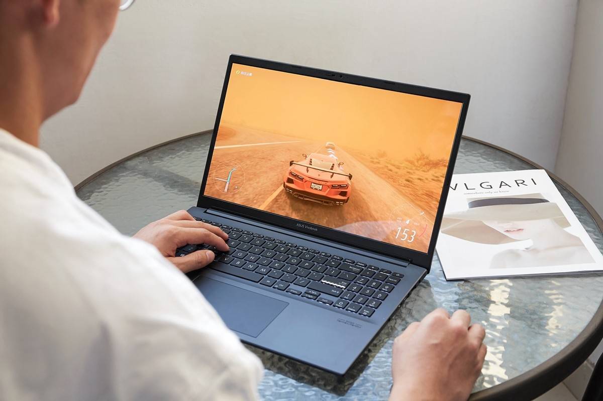 华硕好屏猛兽战斗力华硕无畏荣获电脑报2021年度风云榜年度爆款产品