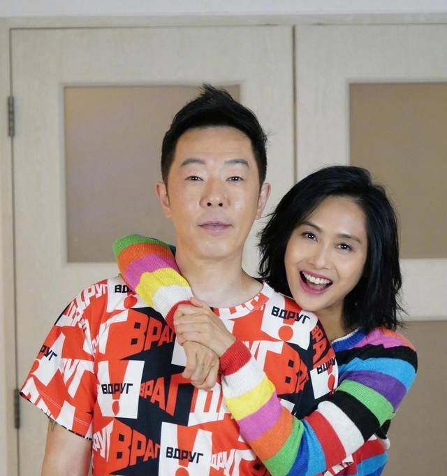 橙橙哥女儿照片 e6bf6202cb2240b0a3712bbf461165b1.jpeg