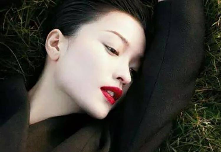 身材小S女儿被赞“高级脸”！为何长得“丑”的脸被称为“高级脸”？