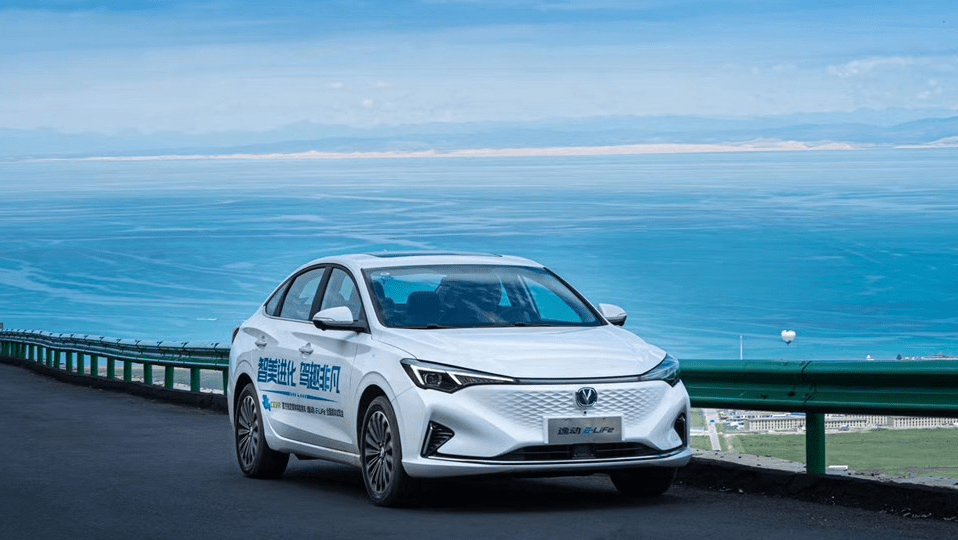 准备进军网约车市场新款长安逸动ev凭什么