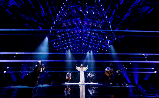 卫视|黑马的明牌:准一线广东卫视的三年改革与五年突围