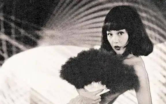 因为10位整容毁掉的女星：有人自己注射食用油，有人上瘾，有人丢了命