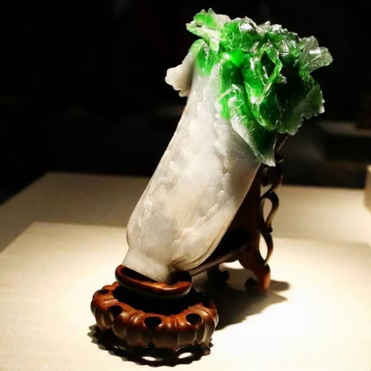 四大奇石之一东坡肉，与翠玉白菜、毛公鼎并称台北故宫“镇馆三宝”_搜狐网