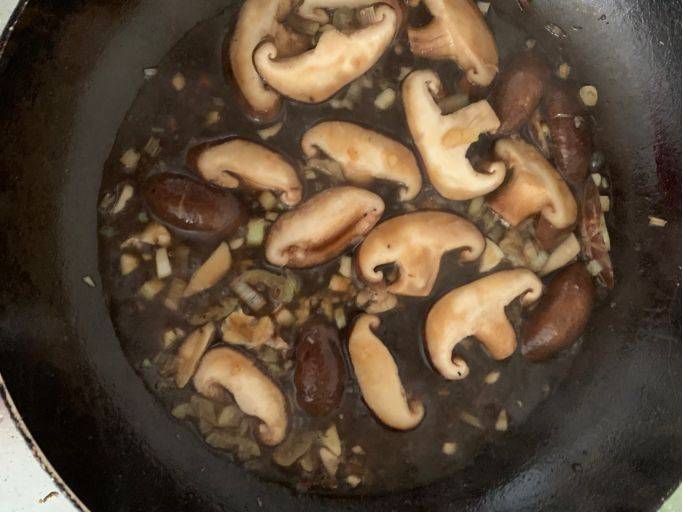 豆腐香菇煲 b22769bb3ea0425890cdf50751c7dad7.jpeg