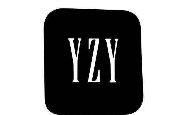 Demna 意料之外！高级时装联名潮牌，两种时装概念的融合是否会大卖？