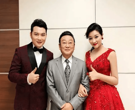 蒋大为的妻子张佩君:与丈夫结婚48年,风雨相伴有辛酸有眼泪_演出_天津