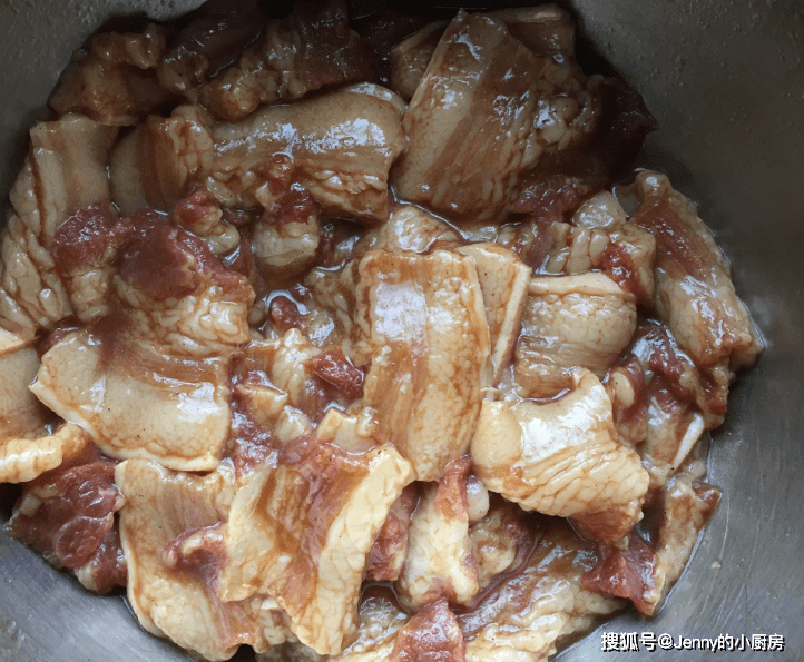 做法|除夕必做的米粉蒸肉，全程自制，不買米粉不買醬包，上桌很搶手