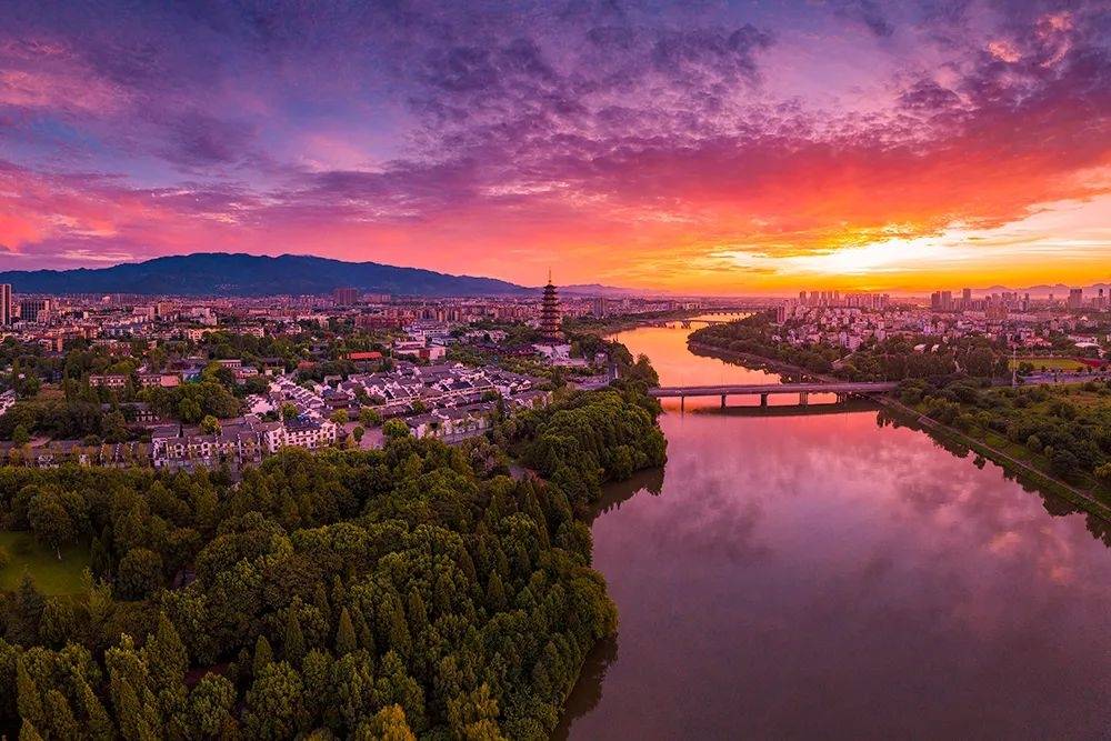 金华市_贾占勇_佛塔