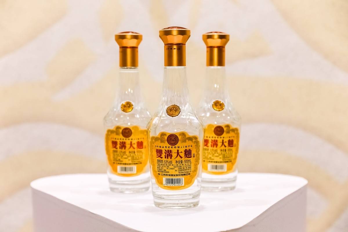 回家过年,带箱好酒_双沟_文化_传承