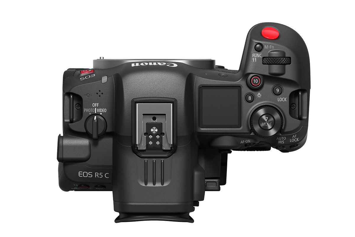 佳能 EOS R5 C 发布：视频版佳能 R5 来了，这次拍 8K 也不过热？