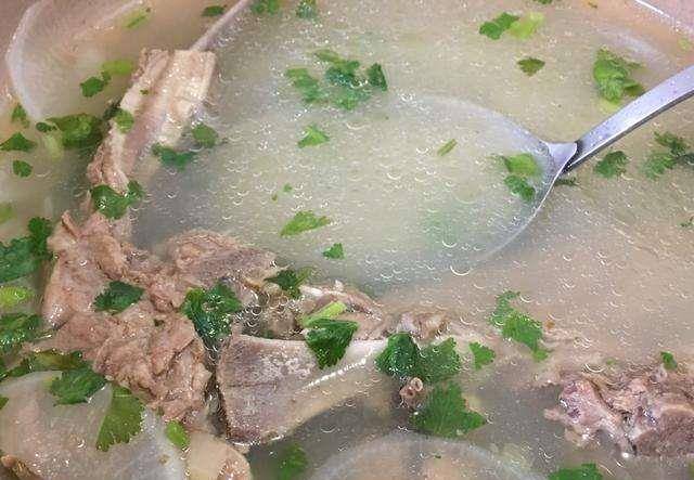 什么时间喝羊 汤最好 0f181be254de461b93513aac546f1953.jpeg