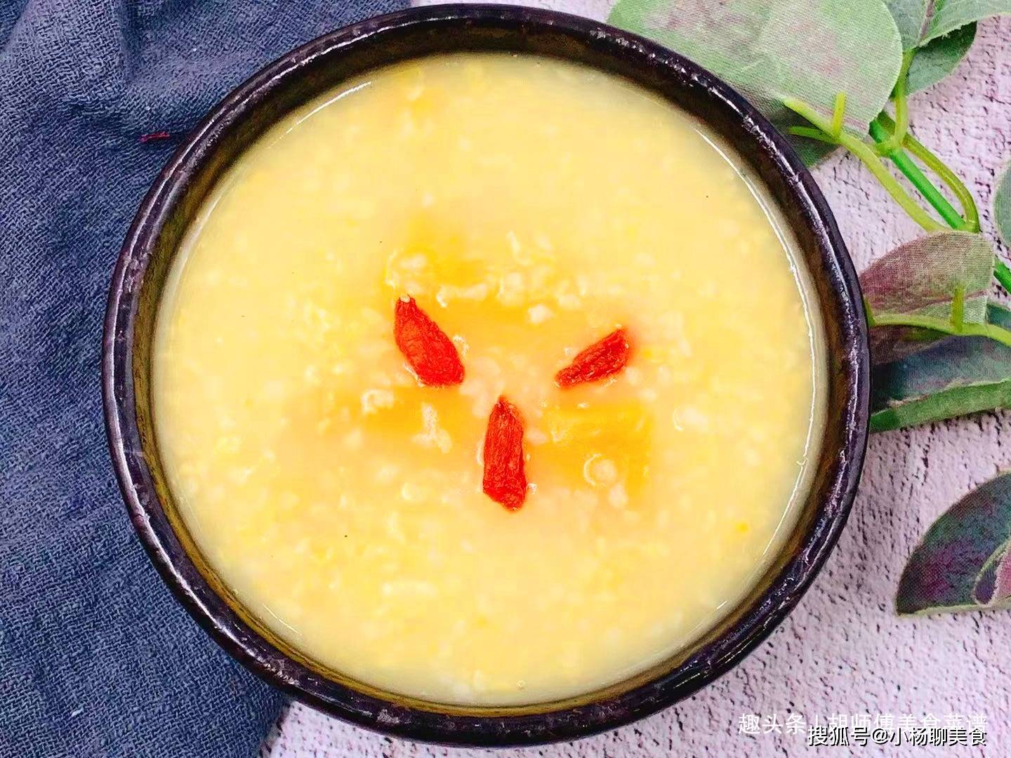 因为|冬天最该喝这汤,每周喝一碗,排出黑臭宿便,口臭便秘慢慢消失了