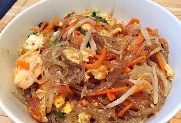 韭菜炒豆芽炒粉丝鸡蛋 649f26666e3a468ca923f41a91e7a750.jpeg