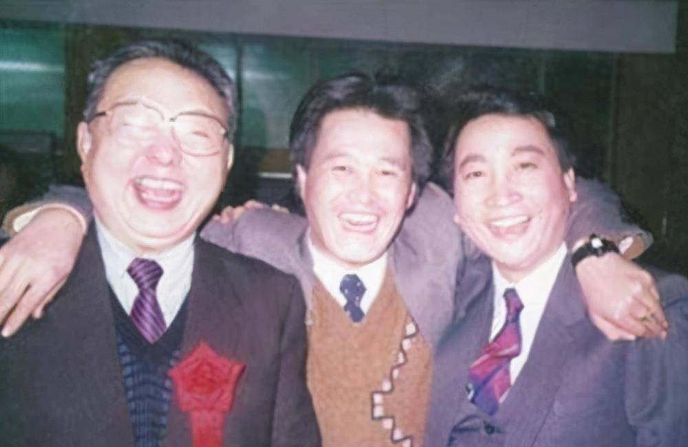 李小璐赵本山女儿太飒！直播间大方承认花30万做鼻子，近照酷似李小璐