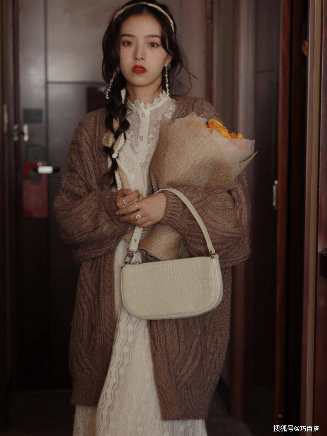 毛衣 是时候把早春元素融入到穿搭中了！当下这样穿，才是聪明的表现