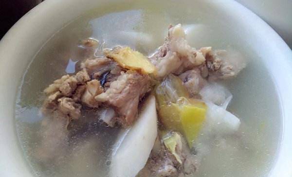 什么炖猪蹄适合儿童吃 50e4816dd5784717b52d38b367e5ec17.jpeg