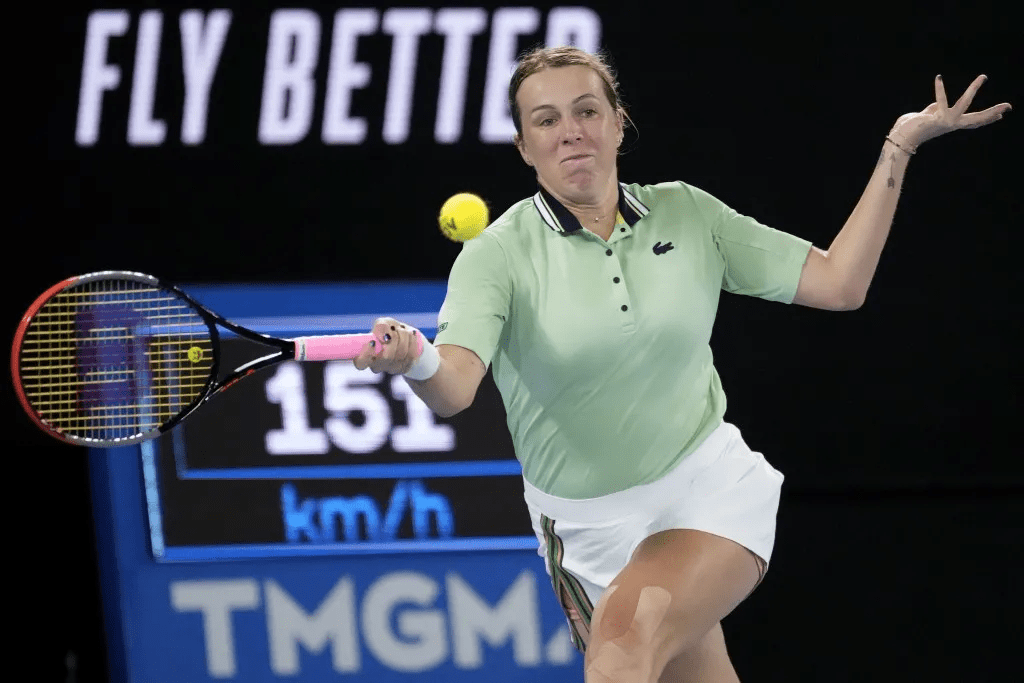 漂亮 今年澳网的美女与她们漂亮的网球裙