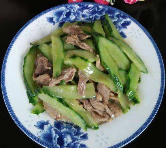 ebad247f367e40acbdebd0402d75fdff.jpeg