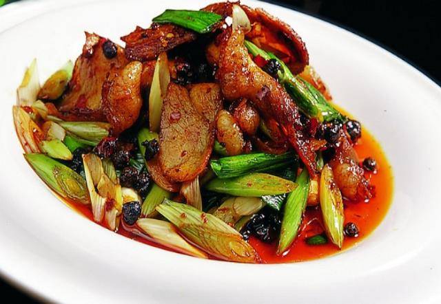 花椒|这样做出来的回锅肉真是一点也不腻,还巨省钱,真是知道的太晚了