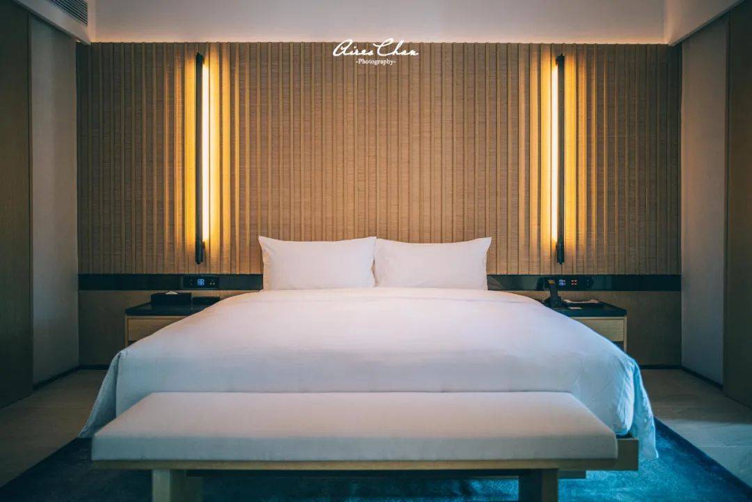 什么酒店的床高一点 de0a0e3fd31047ff95e2cea922026e76.jpeg