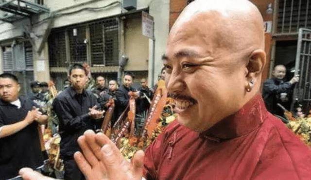 美籍华人黑老大被捕 法庭上周国祥 我虽无恶不作 但未伤害华人 三合会 警方 父母