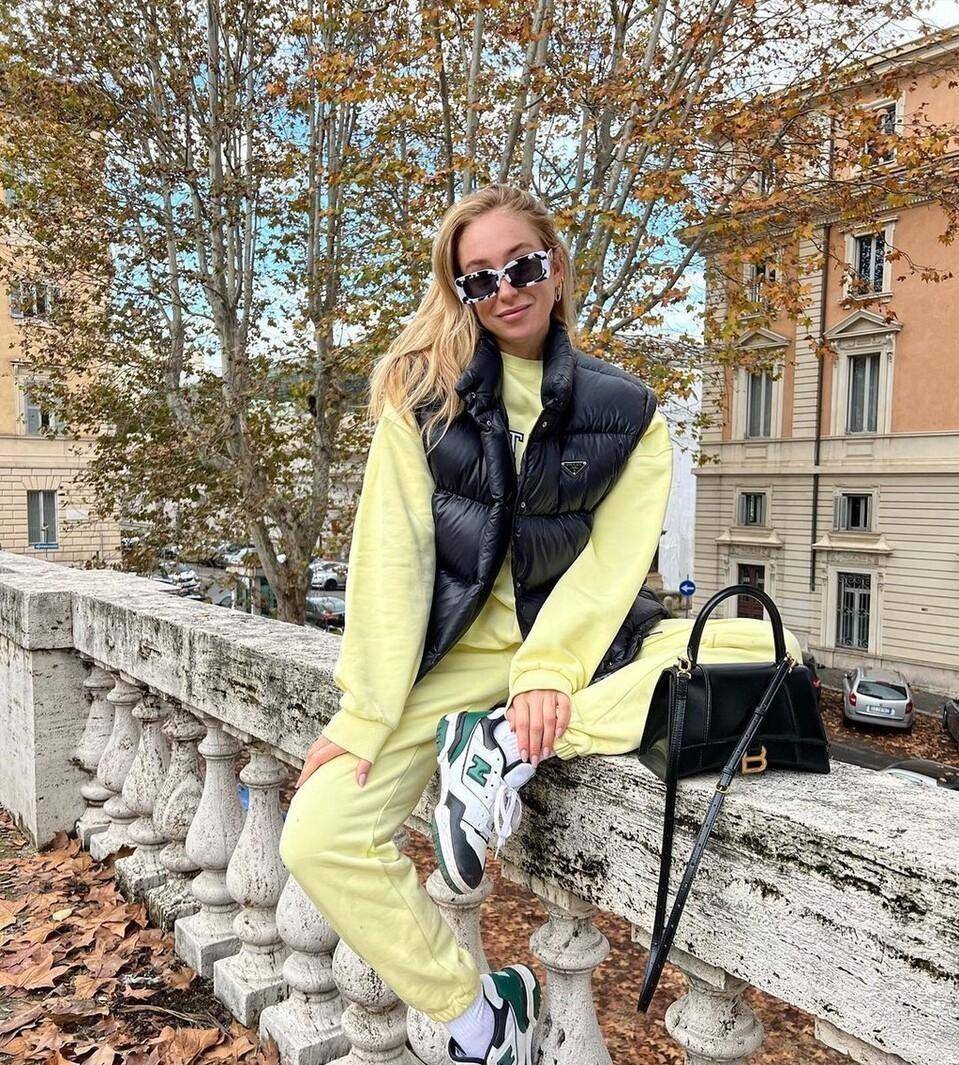 面料 冬季怕冷又想穿出品质,来件马甲就够了,时髦好搭又保暖