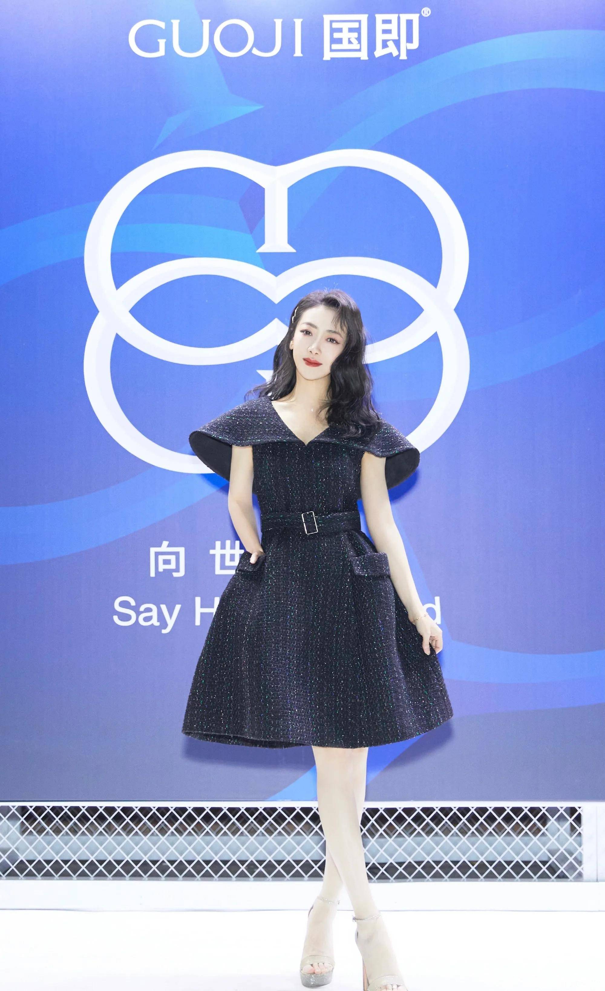 身材陈紫函高清美图，身材真棒