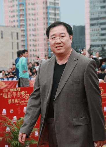 英如镝出征北京冬奥会难忘父亲英达的艰辛和酸楚